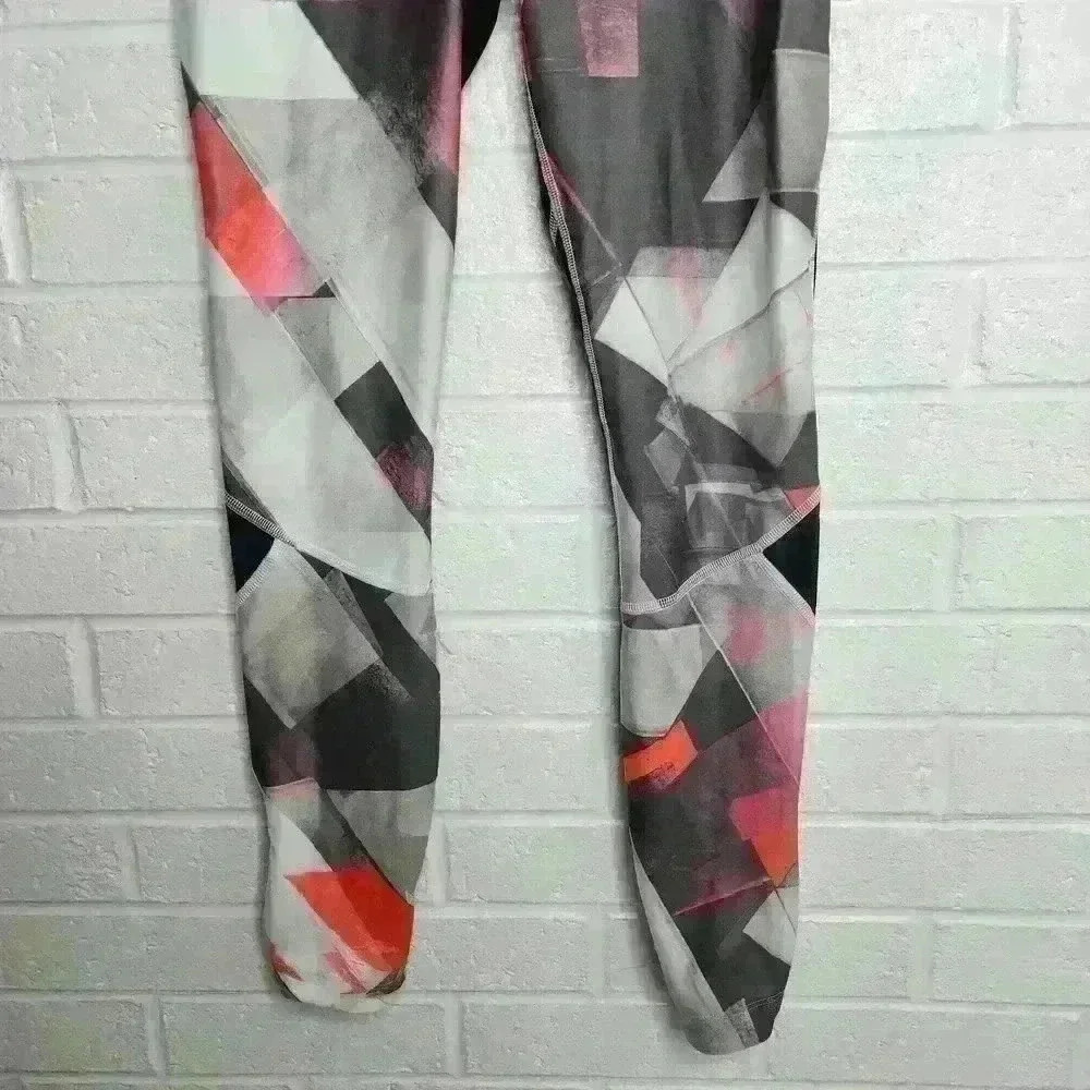 Under armour women's compression leggings geometric print size medium - Picture 9 of 14